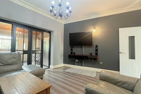 178 Clayton Road, Bradford, BD7 2RD