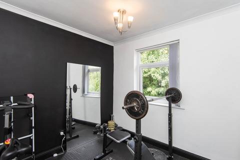 24 Poole Place, Sheffield, S9 4JR