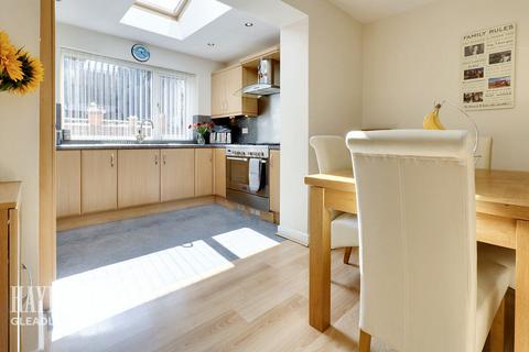 3 bedroom semi-detached house for sale, Hopedale Road, Sheffield