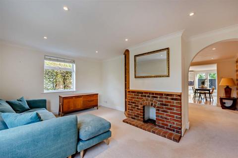 3 bedroom end of terrace house for sale, North Mundham, Chichester PO20