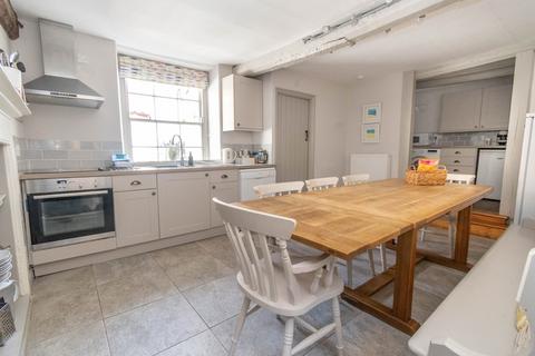 St Michaels Cottage Jicklings Yard, Wells-next-the-sea, NR23 1AU