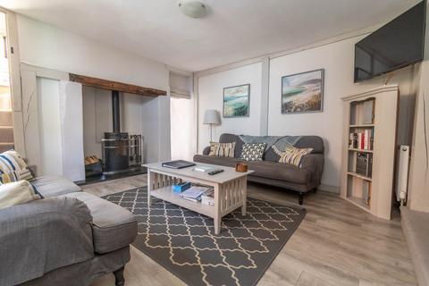 St Michaels Cottage Jicklings Yard, Wells-next-the-sea, NR23 1AU