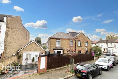 5 bedroom end of terrace house for sale, Roland Road, Walthamstow