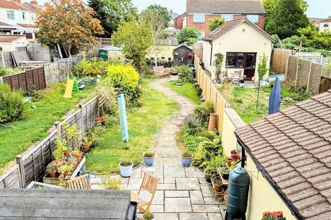 2 bedroom terraced house for sale, Queen Street, Kingswood, Bristol