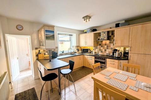 2 bedroom terraced house for sale, Queen Street, Kingswood, Bristol