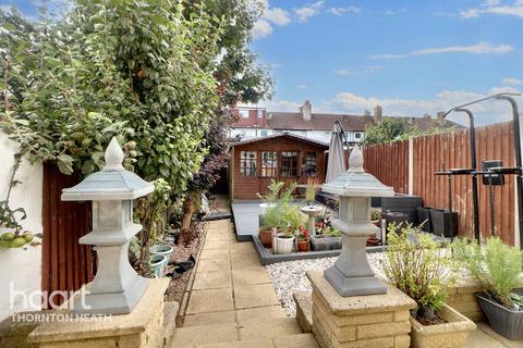 4 bedroom terraced house for sale, Lucerne Road, Thornton Heath