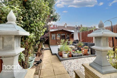 4 bedroom terraced house for sale, Lucerne Road, Thornton Heath