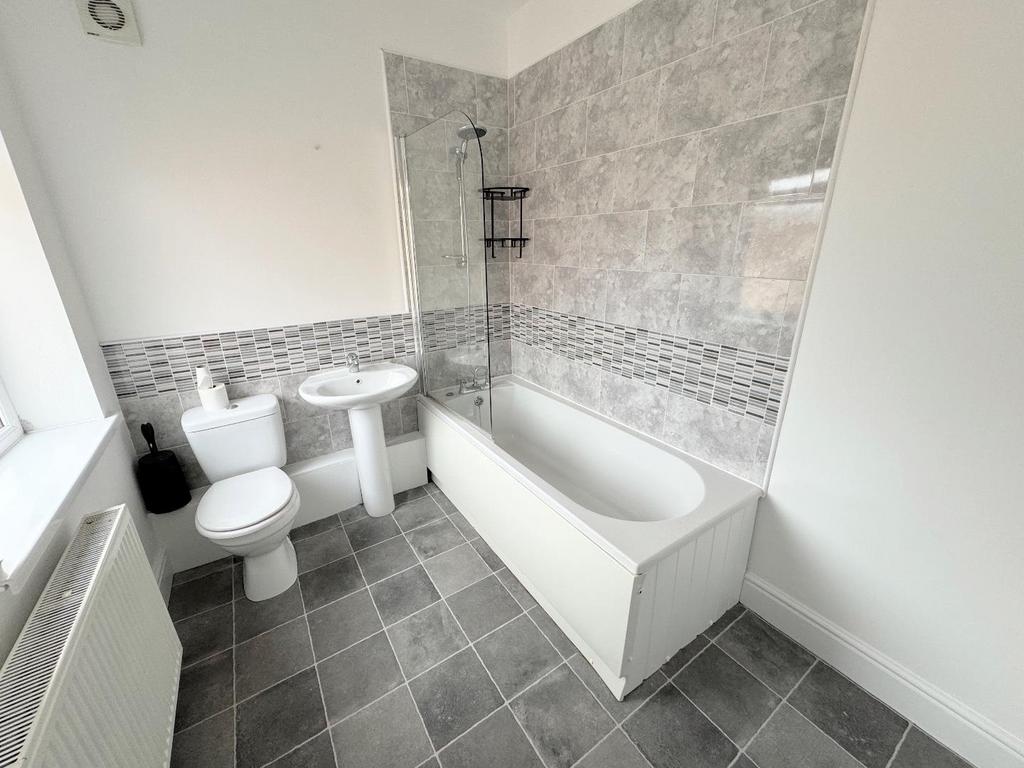 Family bathroom