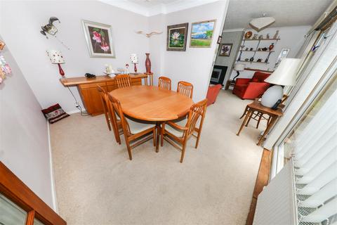 39 Braid Drive, Glenrothes, KY7 4ES