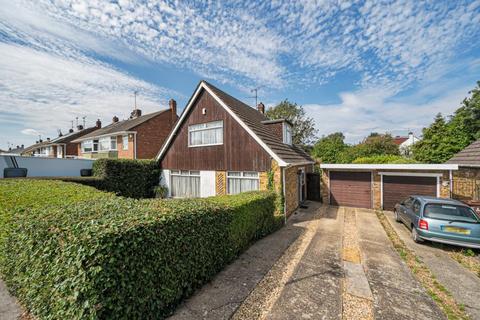 8 Clivedale Road, Woodley, Reading, RG5 3RD