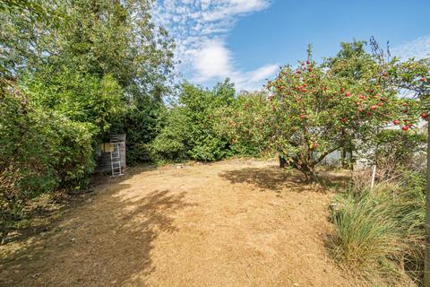 8 Clivedale Road, Woodley, Reading, RG5 3RD