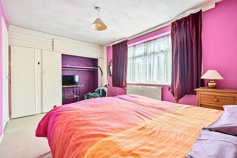 8 Clivedale Road, Woodley, Reading, RG5 3RD