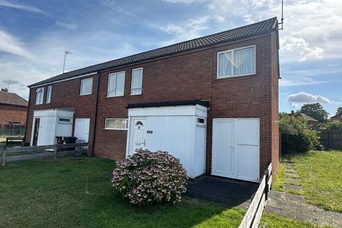 Studfall Avenue, Corby NN17