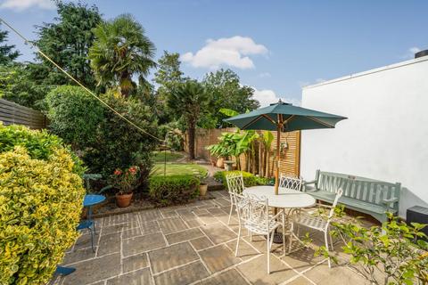 37 Hillcrest View, Beckenham, BR3 3EH