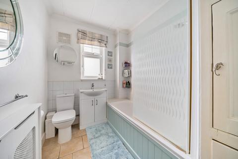 37 Hillcrest View, Beckenham, BR3 3EH