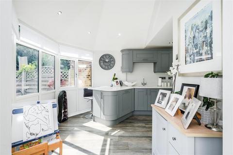 54 Goldsborough Crescent, London, E4 6PZ