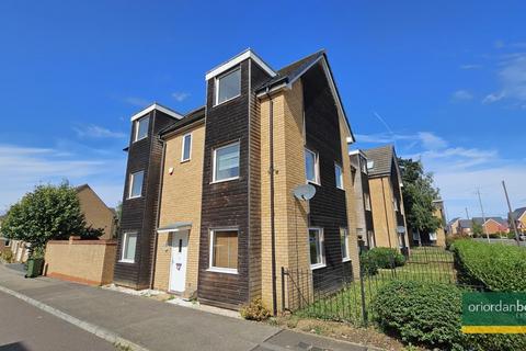 4 bedroom end of terrace house to rent, Strathspey Gate, Broughton, Milton Keynes MK10