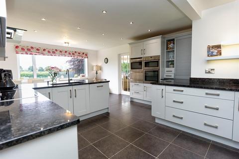 5 bedroom detached house for sale, Shorthill, Lea Cross, Shrewsbury