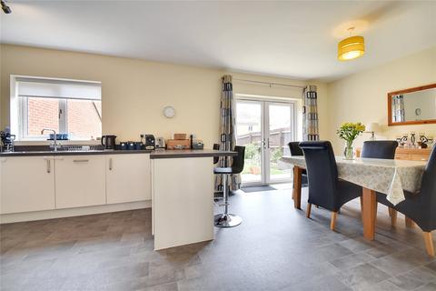 4 bedroom detached house for sale, Vashon Drive, Droitwich Spa WR9