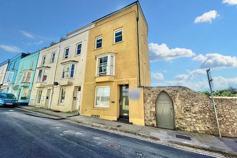 1 bedroom apartment for sale, 21 The Norton, Tenby