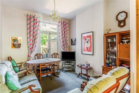 4 bedroom terraced house for sale, Southborough Road, London, E9