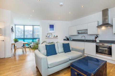 1 bedroom apartment for sale, Riverside Wharf, Bow