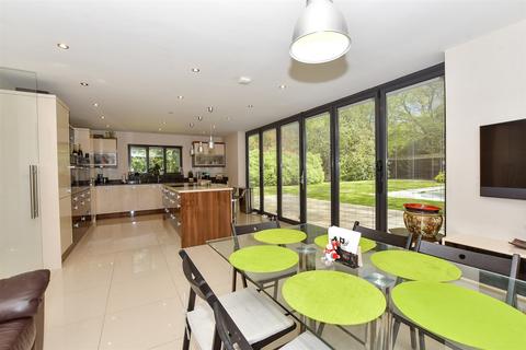 5 bedroom detached bungalow for sale, Oak Farm Lane, Fairseat, Nr Sevenoaks, Kent