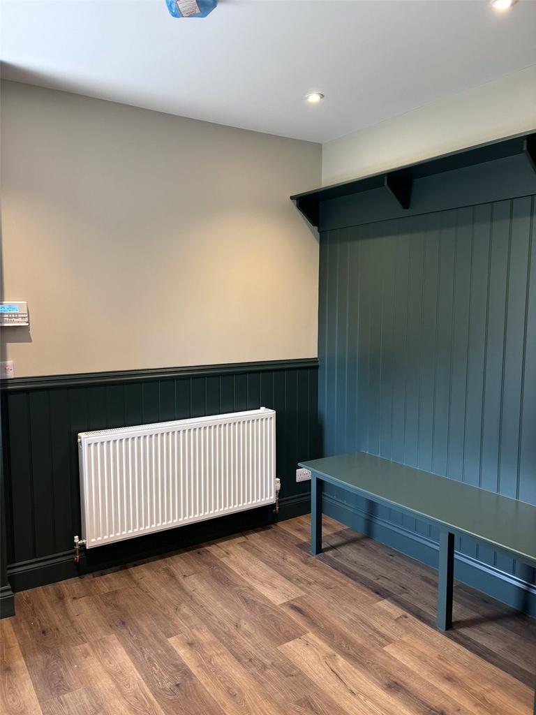 Utility/Boot Room