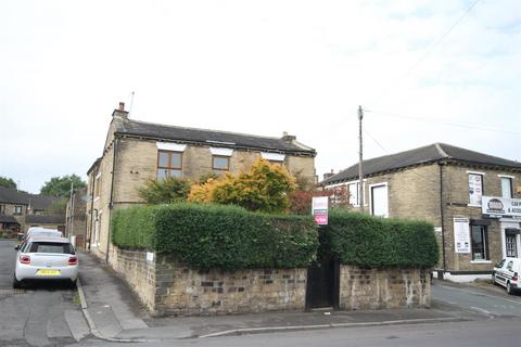 3 bedroom semi-detached house for sale, Bradford Road, Idle, Bradford