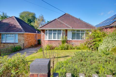 2 bedroom detached bungalow for sale, POETS ESTATE! CHAIN FREE! MODERN SHOWER ROOM!