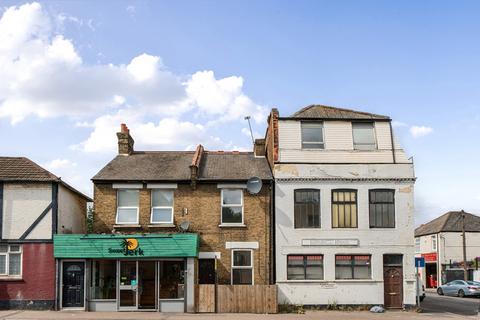 2 bedroom terraced house for sale, College Road, Bromley