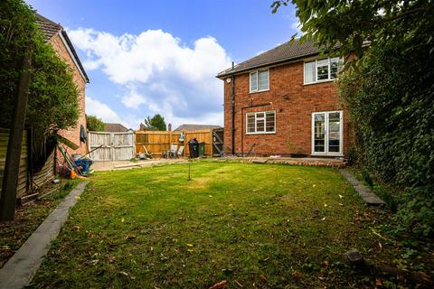 3 bedroom semi-detached house for sale, Primrose Hill, Oadby, Leicester