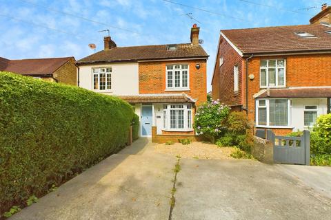 3 bedroom semi-detached house for sale, Crawley Road, Horsham RH12