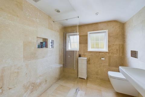 43 Crawley Road, Horsham, RH12 4DS