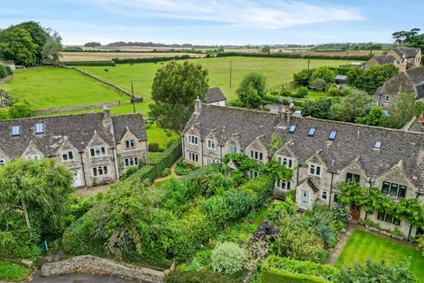 3 bedroom terraced house for sale, Boxwood Close, Kingscote, Tetbury, Gloucestershire, GL8