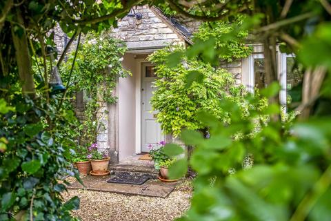 3 bedroom terraced house for sale, Boxwood Close, Kingscote, Tetbury, Gloucestershire, GL8