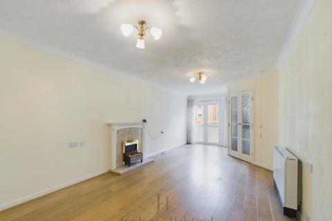 1 bedroom apartment for sale, Chapelfields, Cheshire WA6