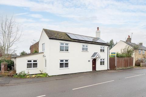 3 bedroom detached house for sale, Station Road, Huntingdon PE28