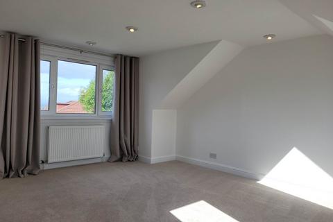 3 bedroom end of terrace house to rent, Linn Drive, Netherlee