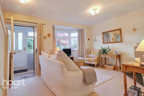 3 bedroom semi-detached house for sale, Grove Road, Rayleigh