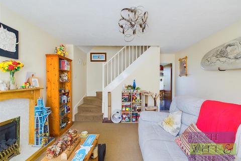 2 bedroom terraced house for sale, Warren Close, St. Leonards-On-Sea