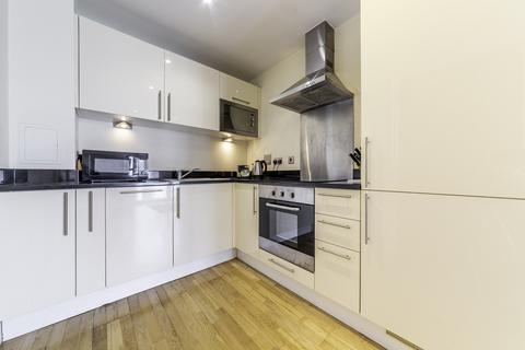 1 bedroom apartment to rent, Lanterns Way, London E14