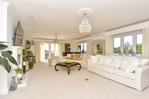 4 bedroom detached house for sale, Eastchurch Road, Eastchurch, Sheerness, Kent