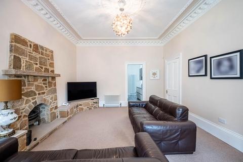 6 Fife Crescent, Bothwell, Glasgow, G71 8DG