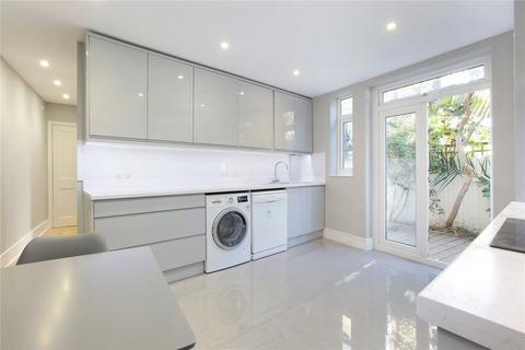 2 bedroom flat for sale, Yukon Road, Clapham South, London