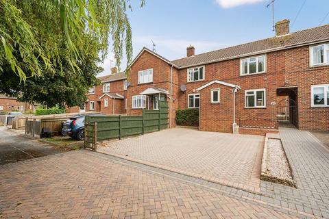 2 bedroom terraced house for sale, Andover Road, Ludgershall, Andover, SP11 9NF