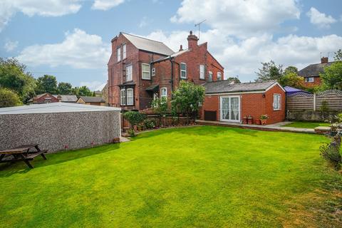 5 bedroom semi-detached house for sale, Richmond Road, Sheffield S13