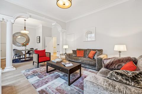 2 bedroom flat to rent, Fountain House, Park Street, London
