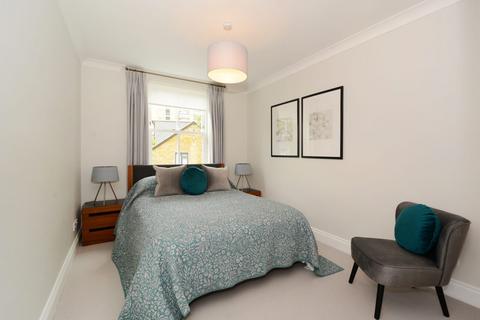 2 bedroom flat for sale, Russell Lodge, 22 Spurgeon Street