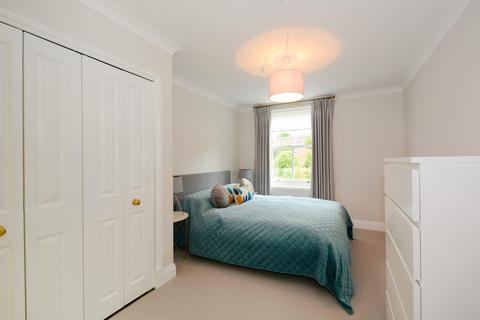 2 bedroom flat for sale, Russell Lodge, 22 Spurgeon Street